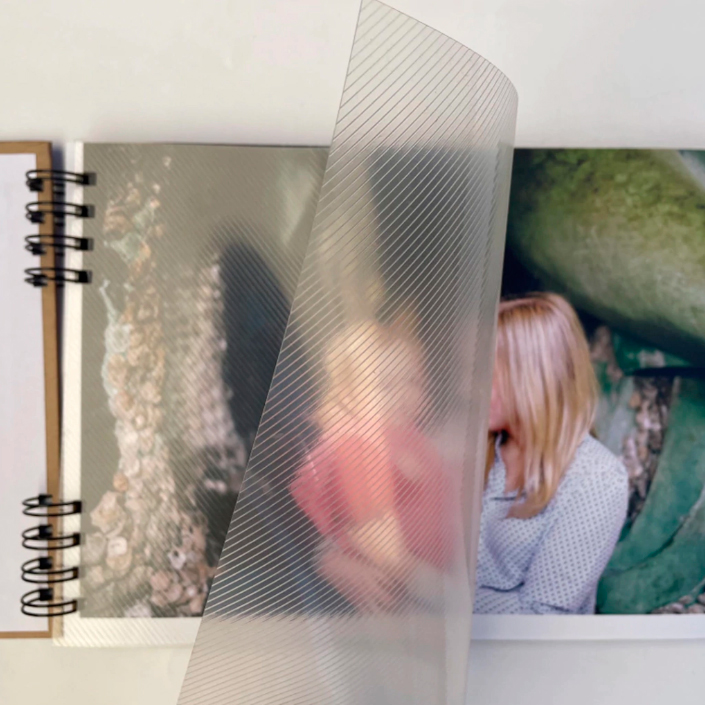 SCRAPBOOK CON VENTANA HORIZONTAL A4